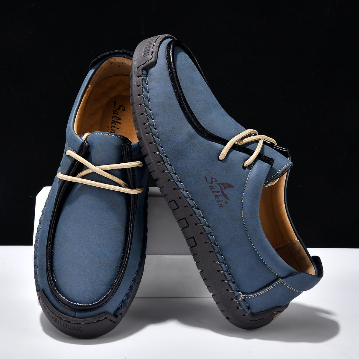 Versatile Casual Soft-soled Lace-up Shoes